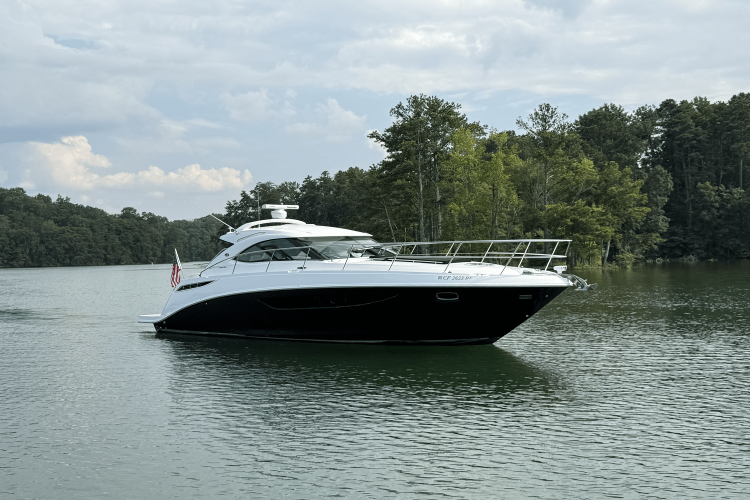 Slide: The Image of Sea Ray 410 SUNDANCER 2013 - 3