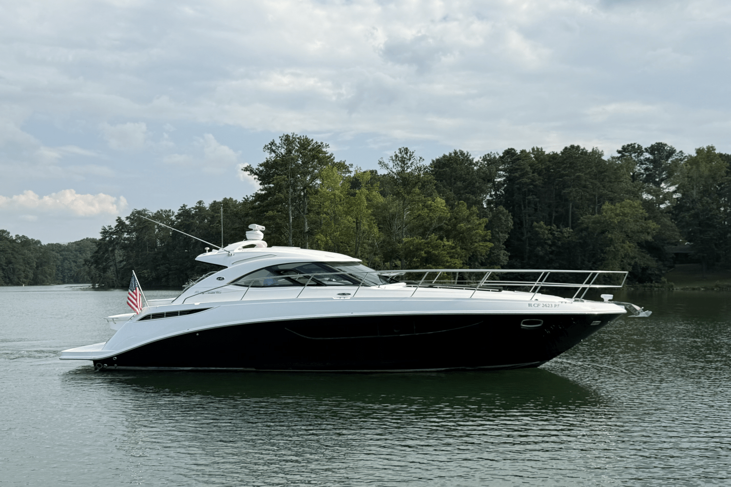 Slide: The Image of Sea Ray 410 SUNDANCER 2013 - 4