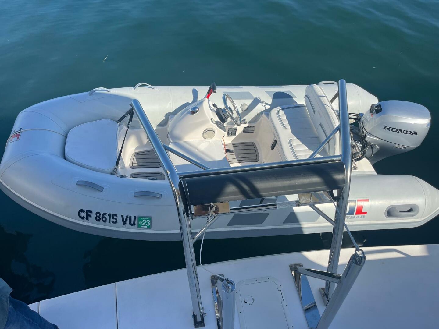 Slide: The Image of Sea Ray 420 Aft Cabin 1997 - 3949717