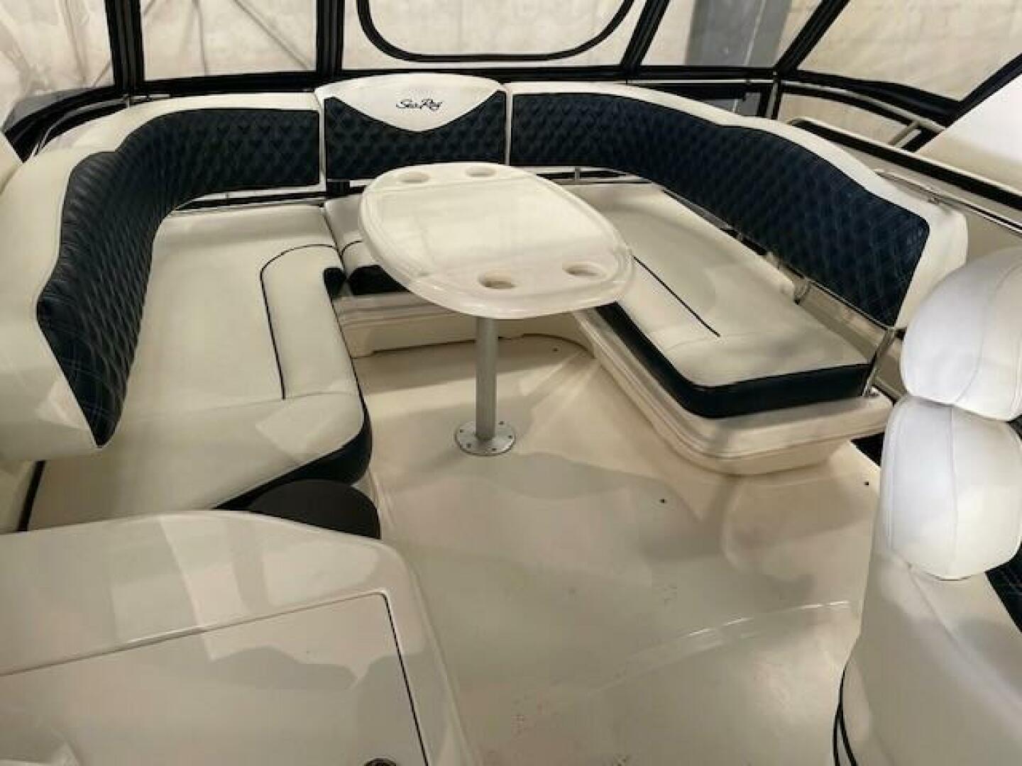 Slide: The Image of Sea Ray 420 Sedan Bridge 2005 - 5129555