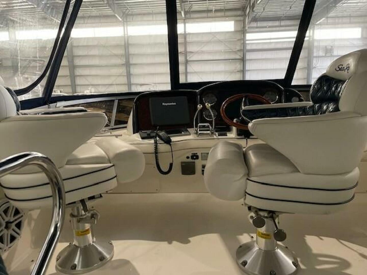 Slide: The Image of Sea Ray 420 Sedan Bridge 2005 - 5129552