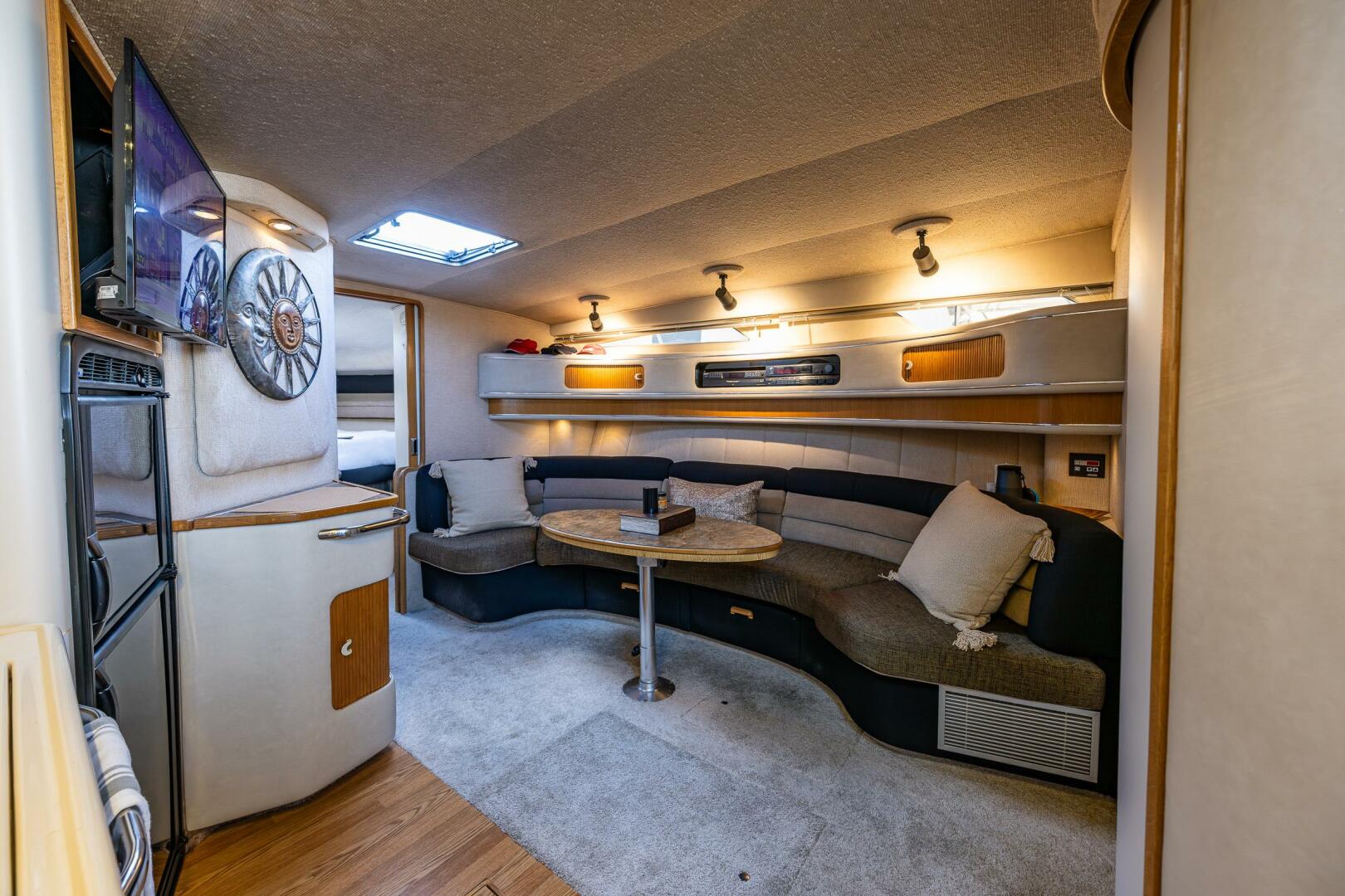 Slide: The Image of Sea Ray 420 Sundancer 1991 - 5239506