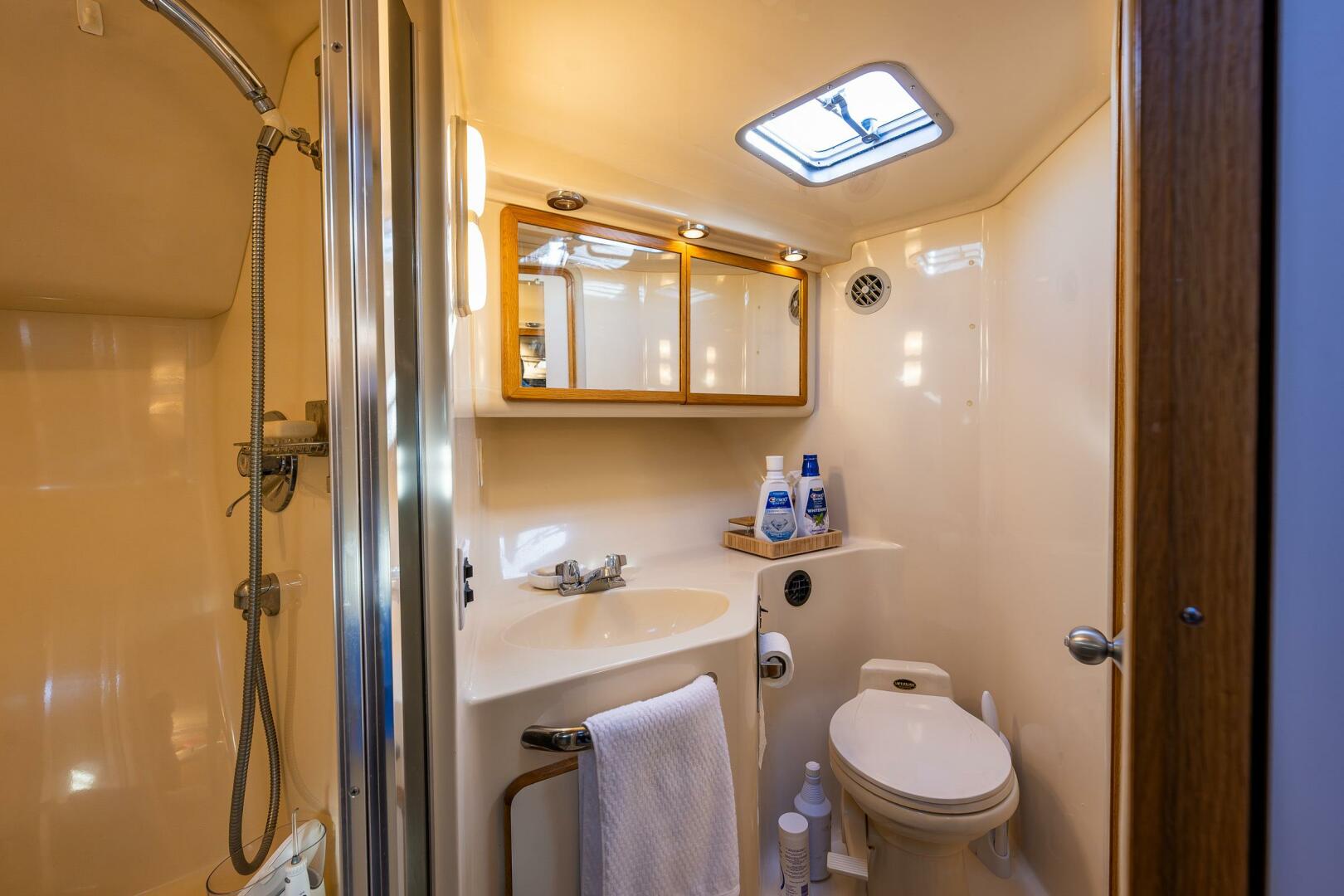 Slide: The Image of Sea Ray 420 Sundancer 1991 - 5239496