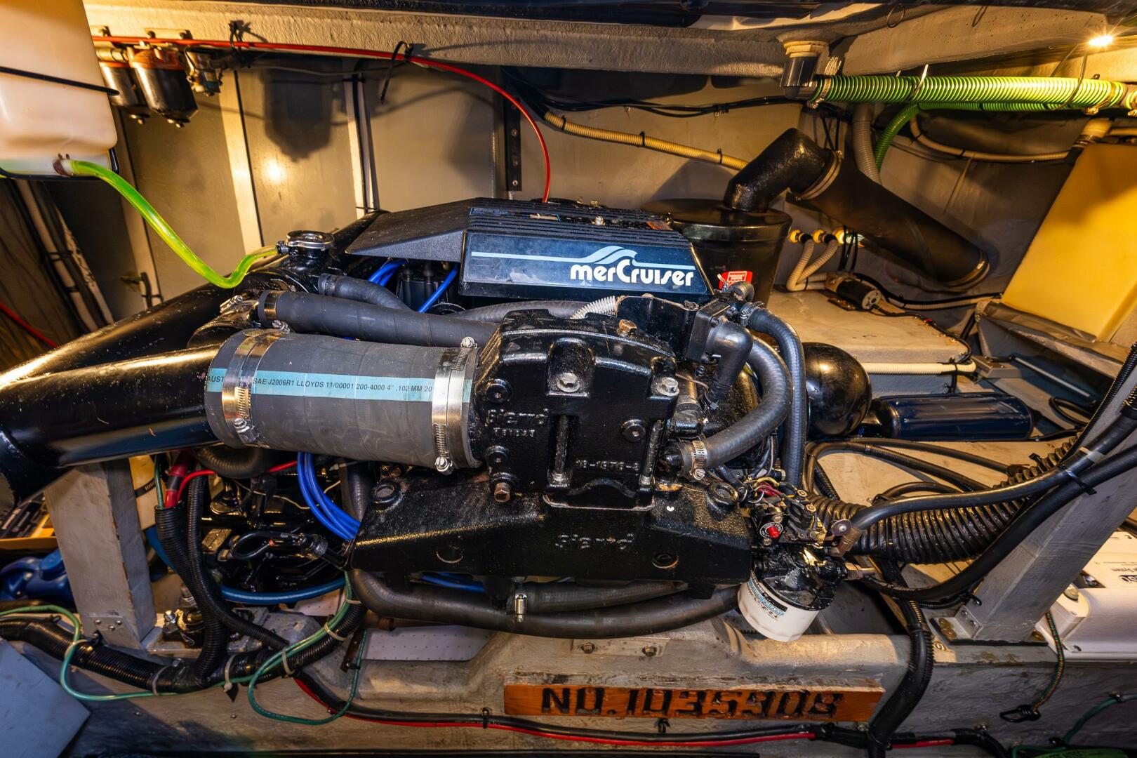 Slide: The Image of Sea Ray 420 Sundancer 1991 - 5239472