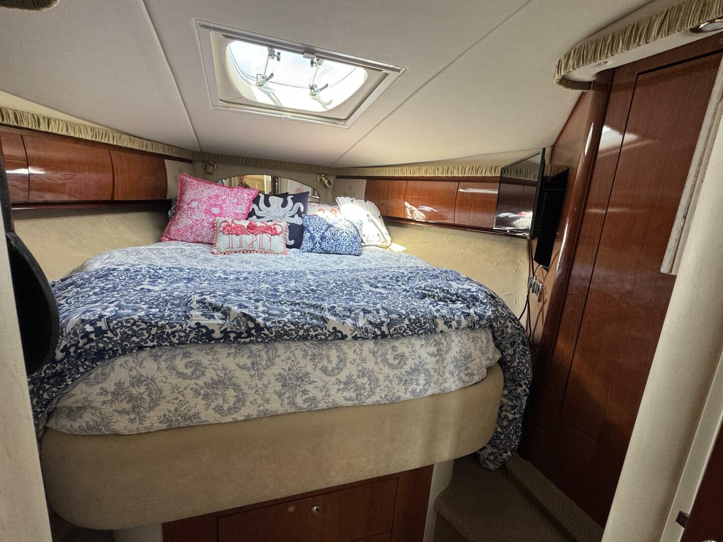 Slide: The Image of Sea Ray 420 Sundancer 2003 - 5551409