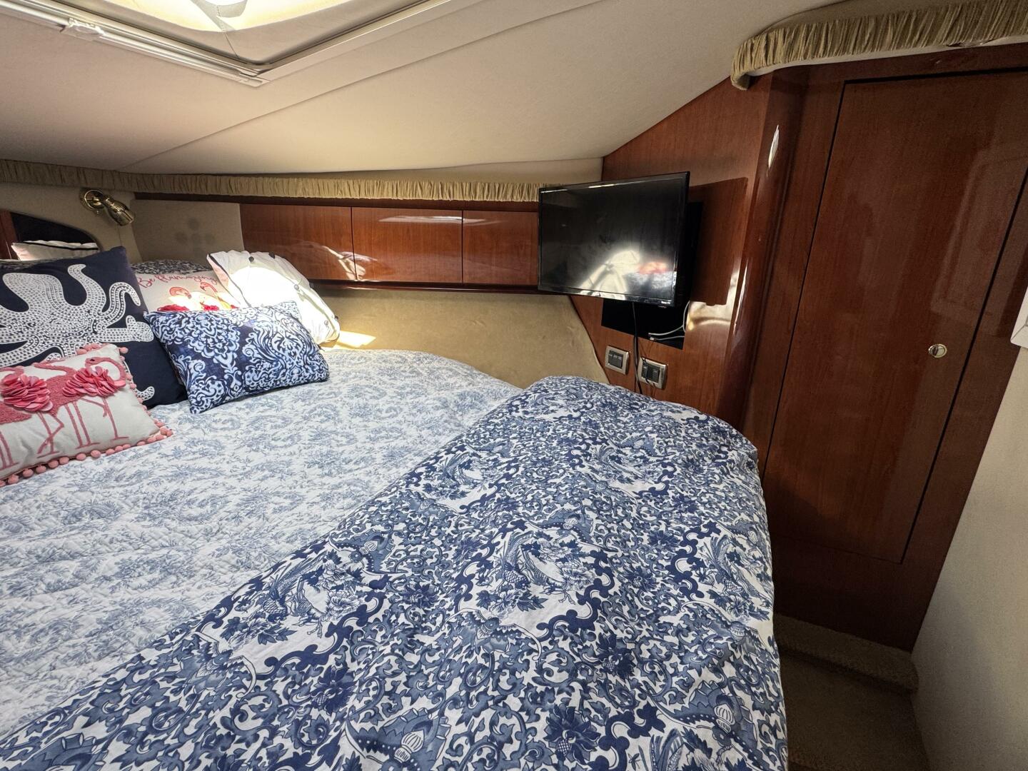 Slide: The Image of Sea Ray 420 Sundancer 2003 - 5551410