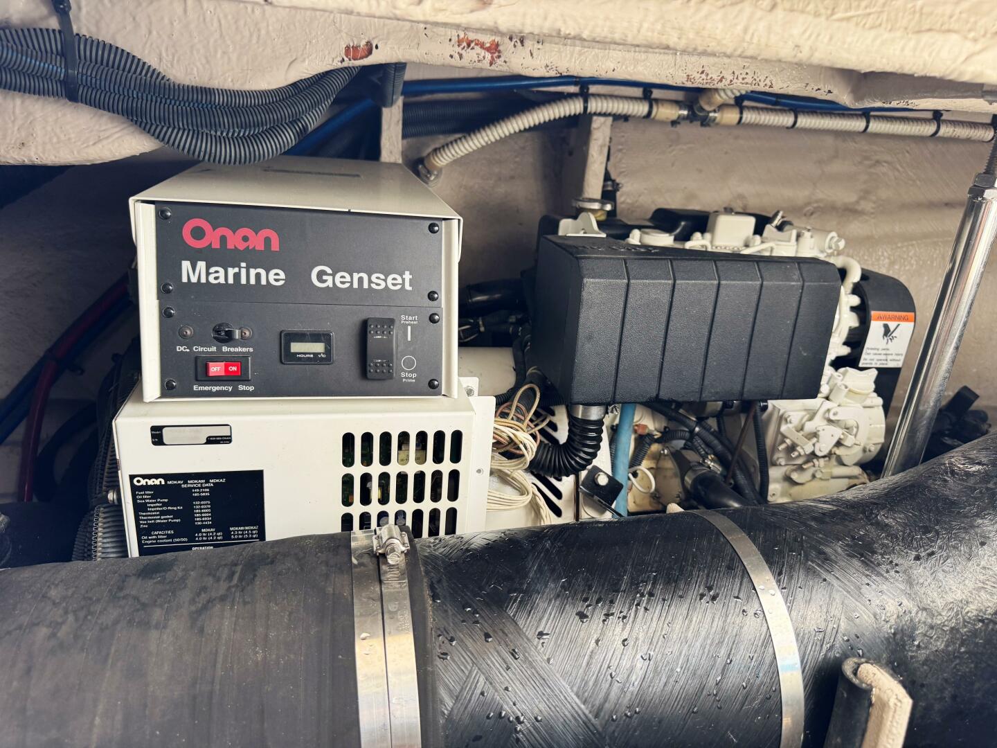 Slide: The Image of Sea Ray 420 Sundancer 2003 - 5551413