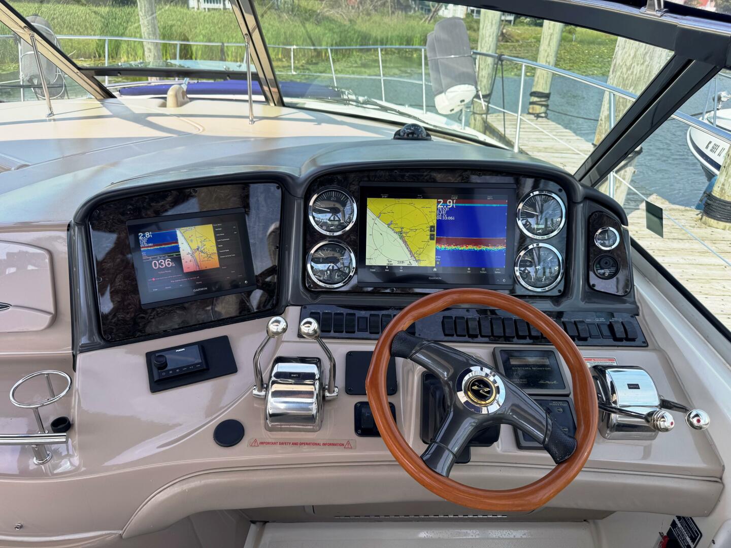 Slide: The Image of Sea Ray 420 Sundancer 2003 - 5551414