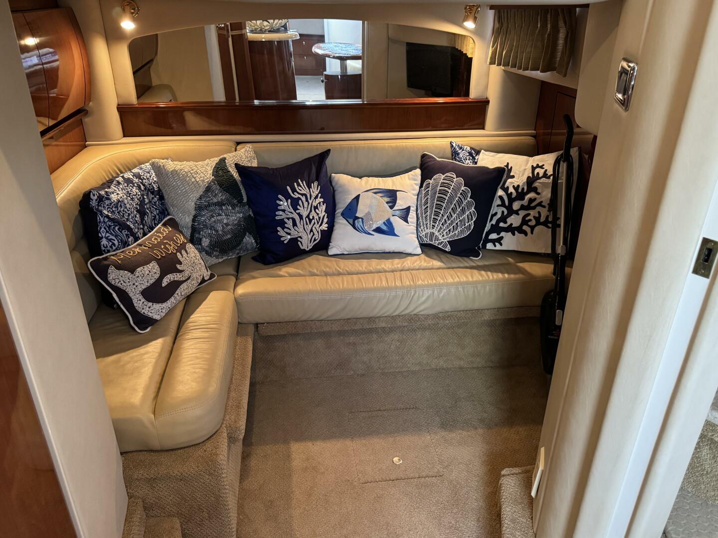 Slide: The Image of Sea Ray 420 Sundancer 2003 - 5551415