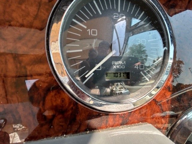 Slide: The Image of Sea Ray 420 SUNDANCER 2003 - 8