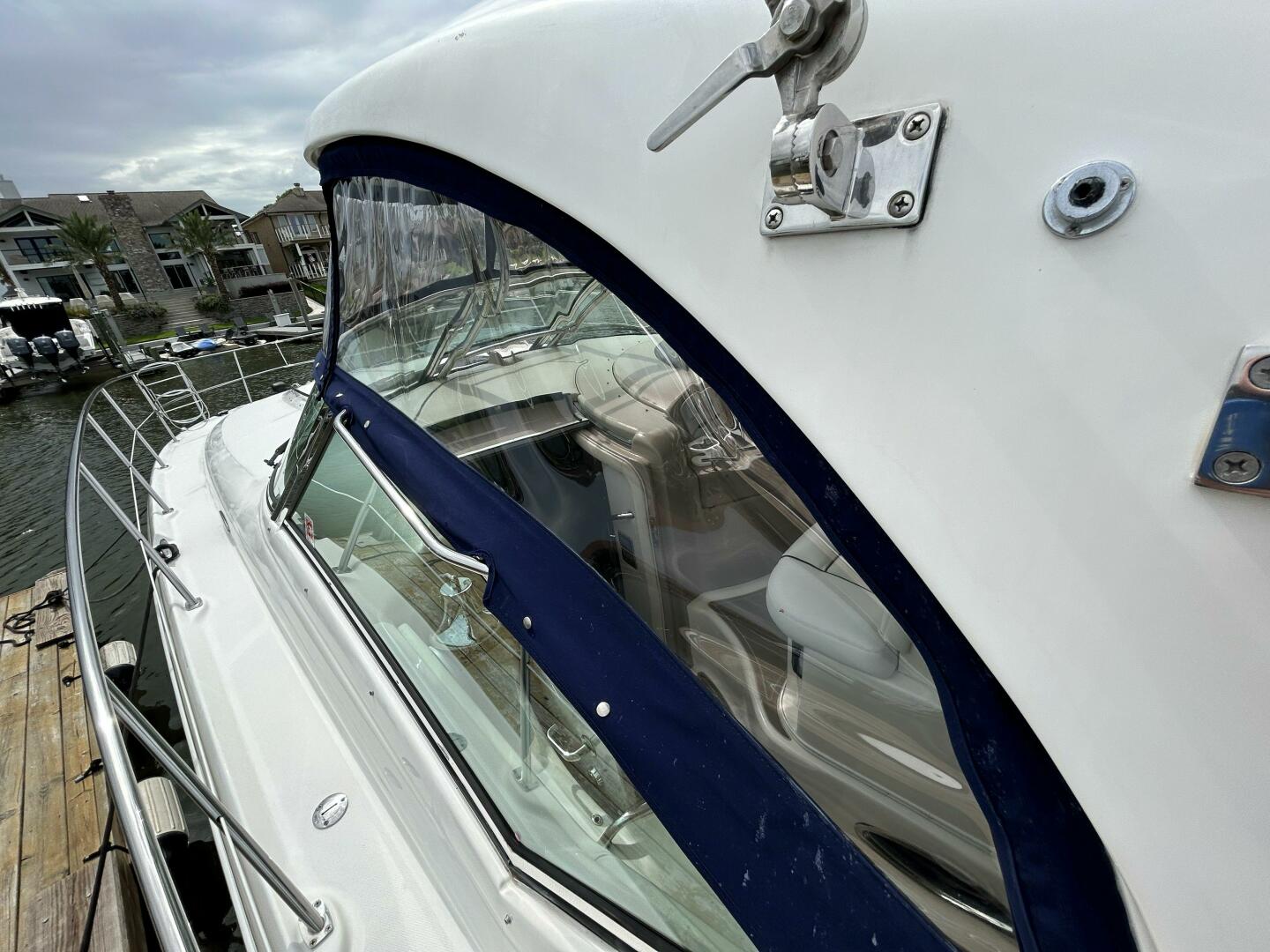 Slide: The Image of 2004 Sea Ray 420 DA  - 4683717