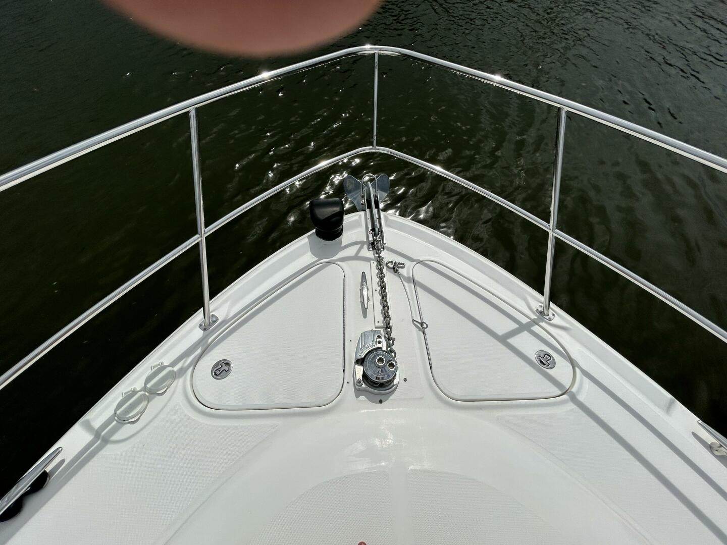 Slide: The Image of 2004 Sea Ray 420 DA  - 4683720