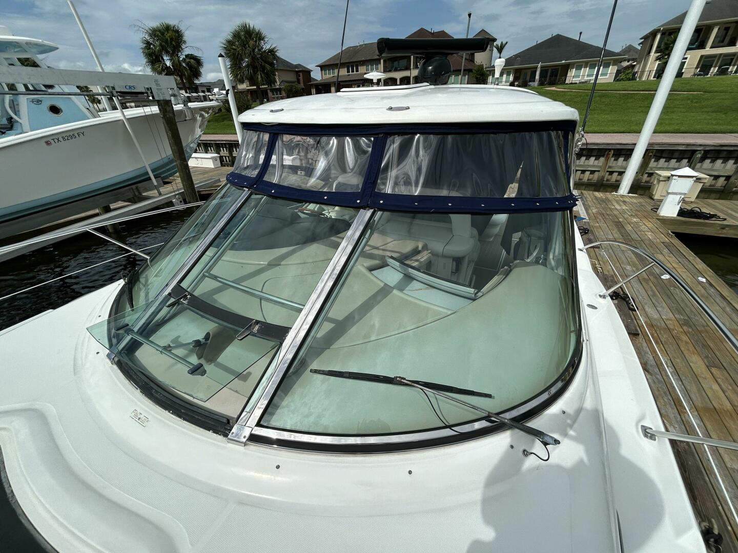 Slide: The Image of 2004 Sea Ray 420 DA  - 4683723