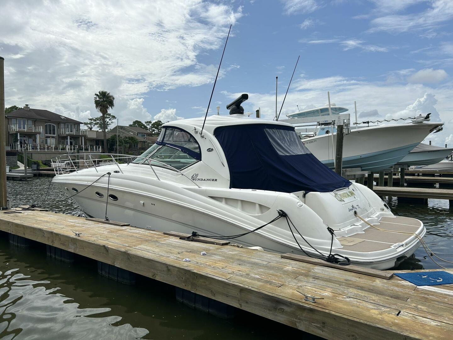 Slide: The Image of 2004 Sea Ray 420 DA  - 4683728