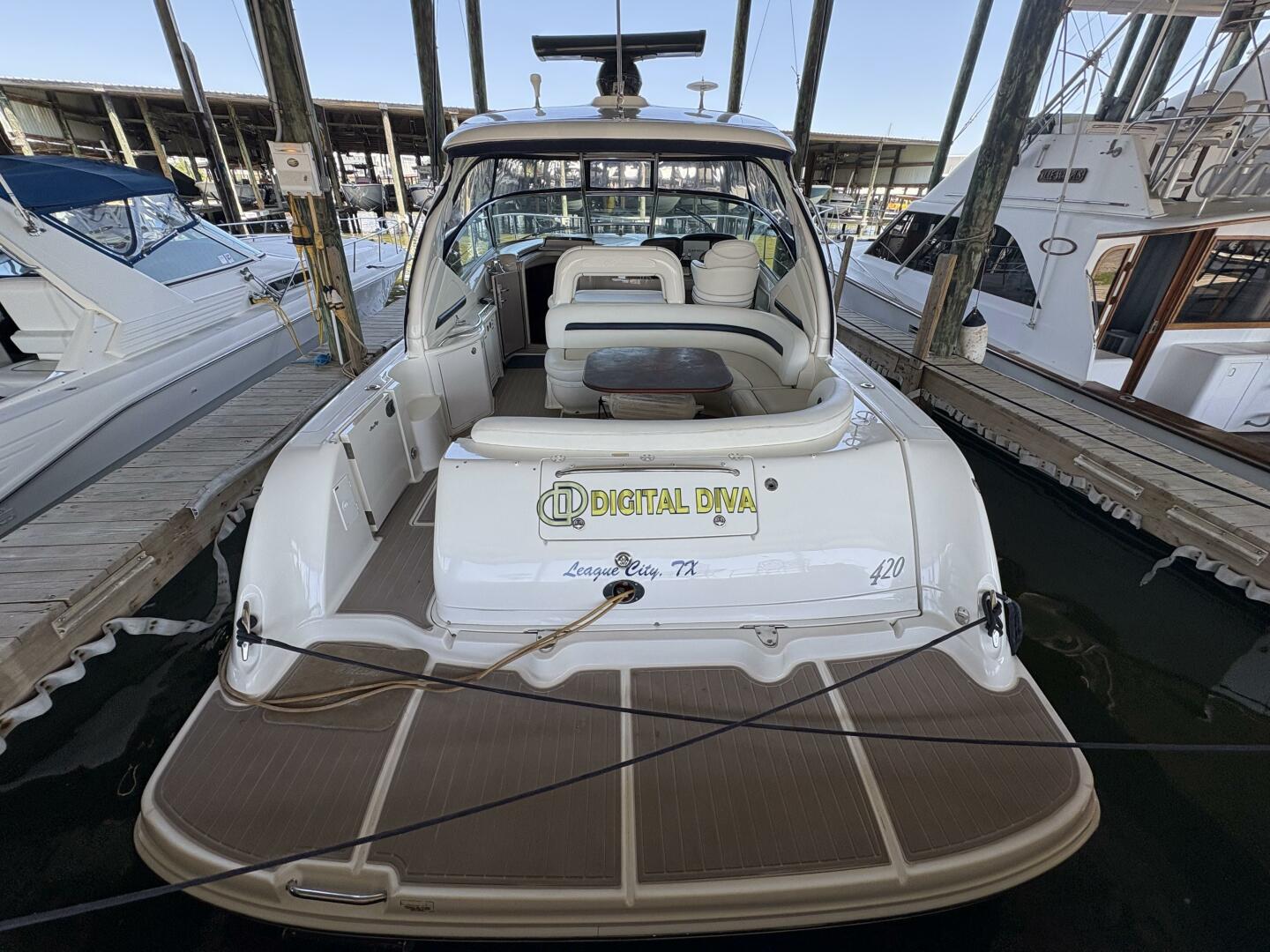 Slide: The Image of 2004 Sea Ray 420 DA  - 5203605