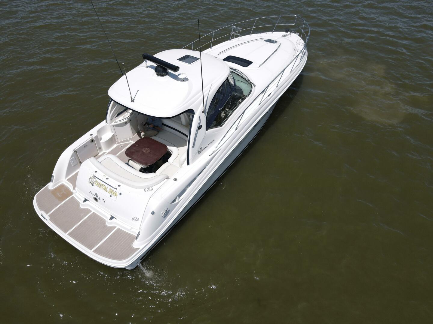 Slide: The Image of 2004 Sea Ray 420 DA  - 5203597