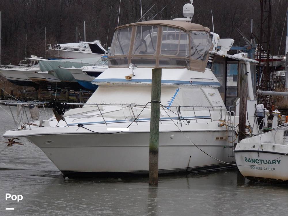 Slide: The Image of 1989 Sea Ray 440 Aft Cabin - 9950141