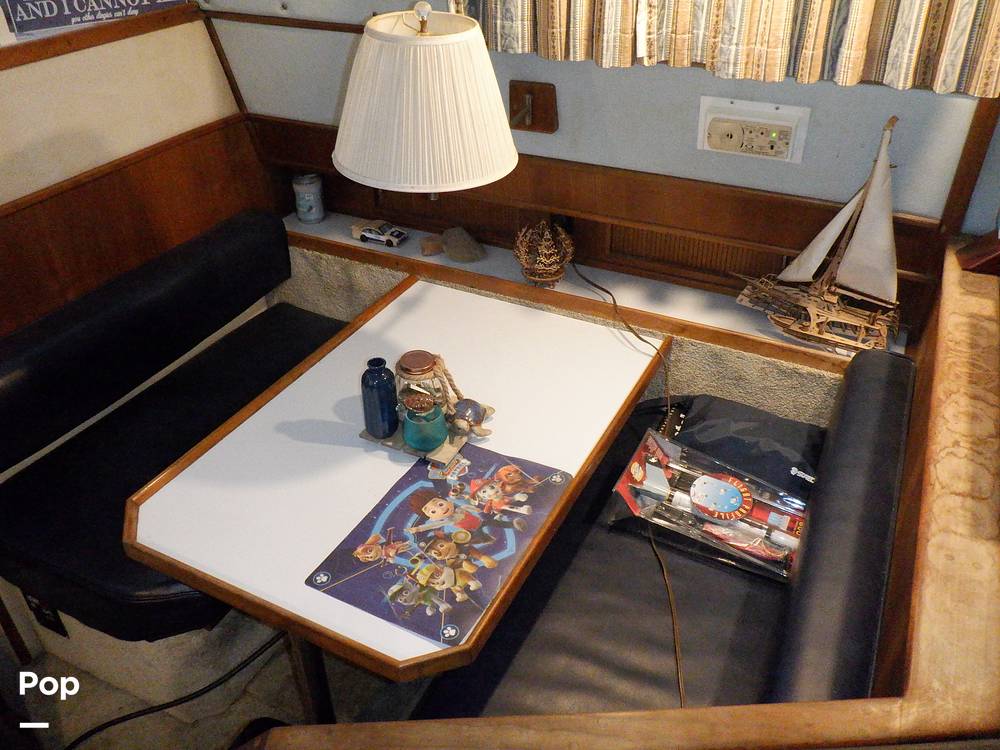 Slide: The Image of Sea Ray 440 Aft Cabin 1989 - 9949999