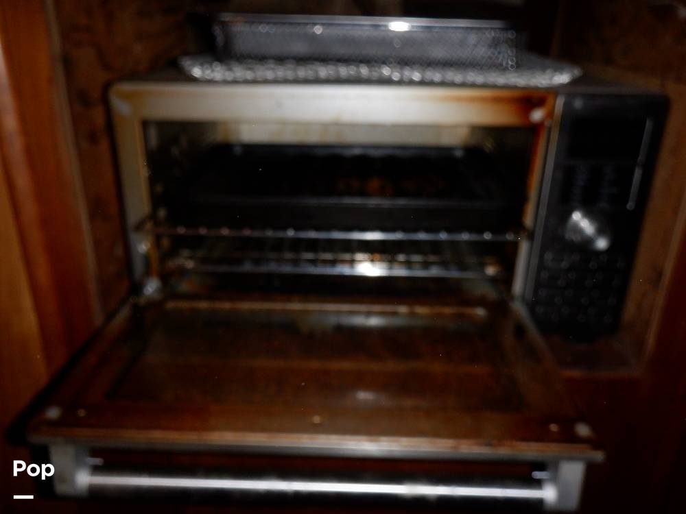 Slide: The Image of Sea Ray 440 Aft Cabin 1989 - 9950013
