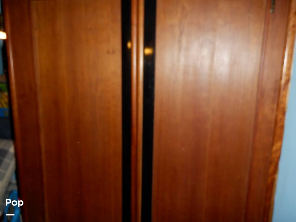 Slide: The Image of Sea Ray 440 Aft Cabin 1989 - 9950061