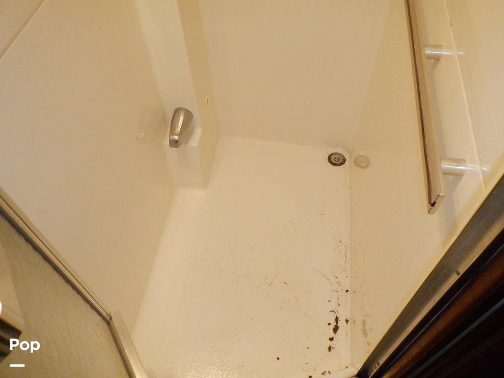 Slide: The Image of Sea Ray 440 Aft Cabin 1989 - 9950212