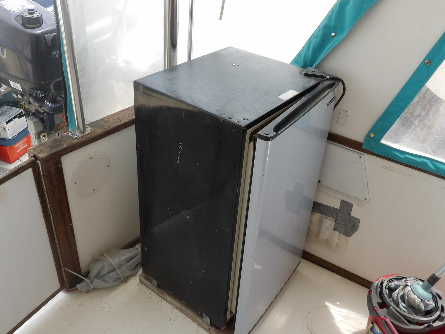 Slide: The Image of Sea Ray 440 Aft Cabin 1989 - 4578634