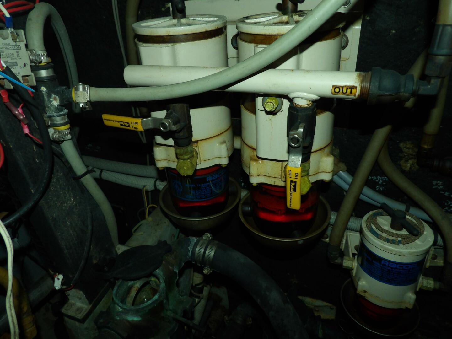 Slide: The Image of Sea Ray 440 Aft Cabin 1989 - 4578653