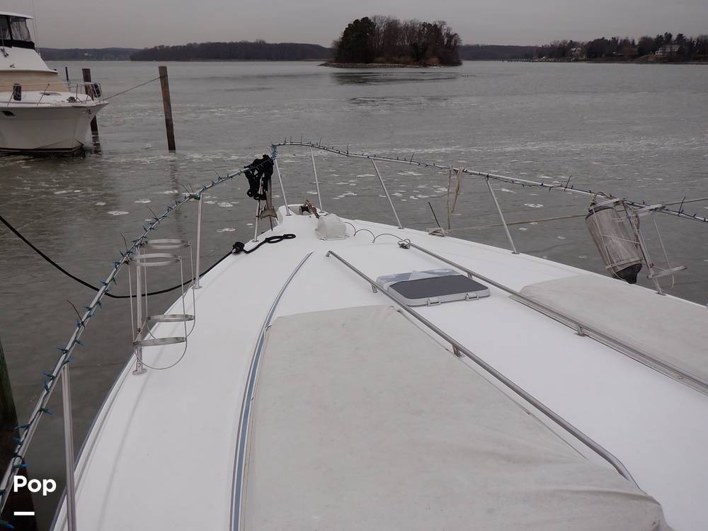 Slide: The Image of Sea Ray 440 Aft Cabin 1989 - 9950123