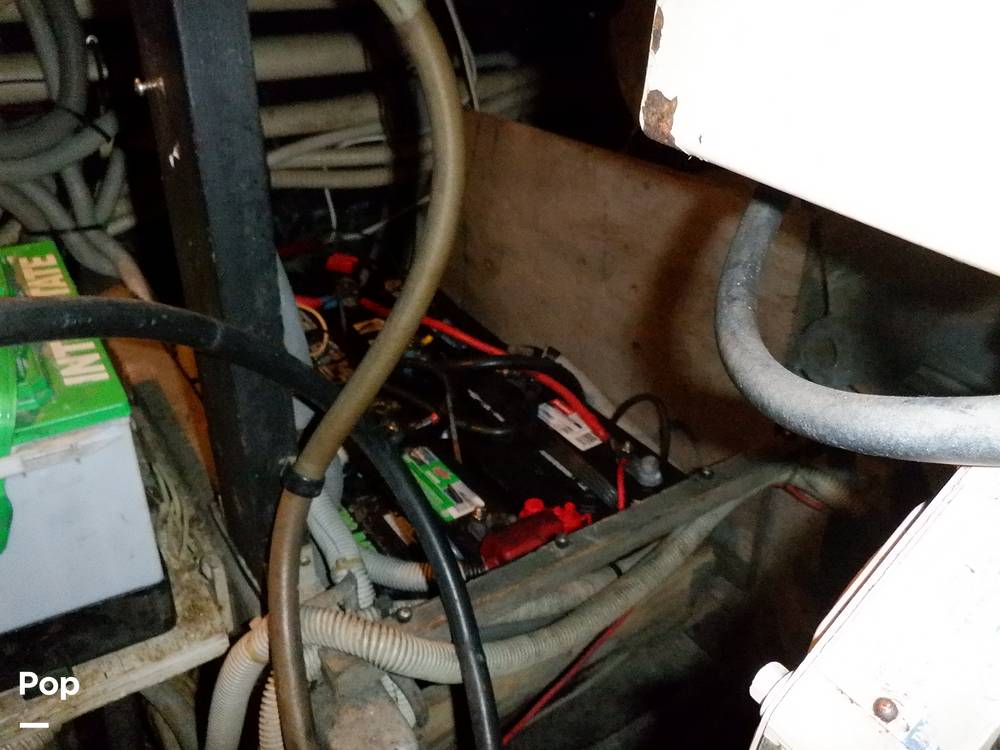 Slide: The Image of Sea Ray 440 Aft Cabin 1989 - 9950019