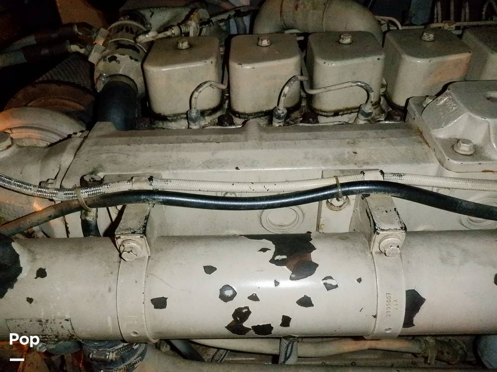 Slide: The Image of Sea Ray 440 Aft Cabin 1989 - 9950027