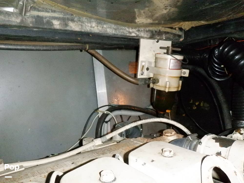 Slide: The Image of Sea Ray 440 Aft Cabin 1989 - 9950031