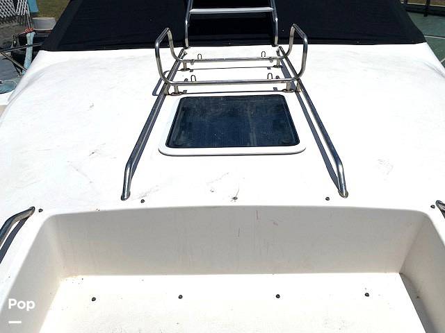 Slide: The Image of Sea Ray 440 Express Bridge 1996 - 15555286