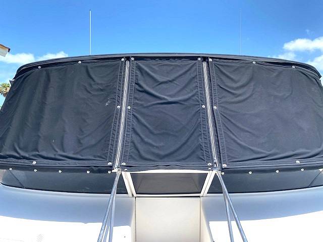 Slide: The Image of Sea Ray 440 Express Bridge 1996 - 15555296