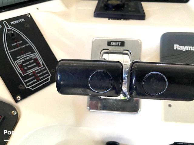 Slide: The Image of Sea Ray 440 Express Bridge 1996 - 15555544