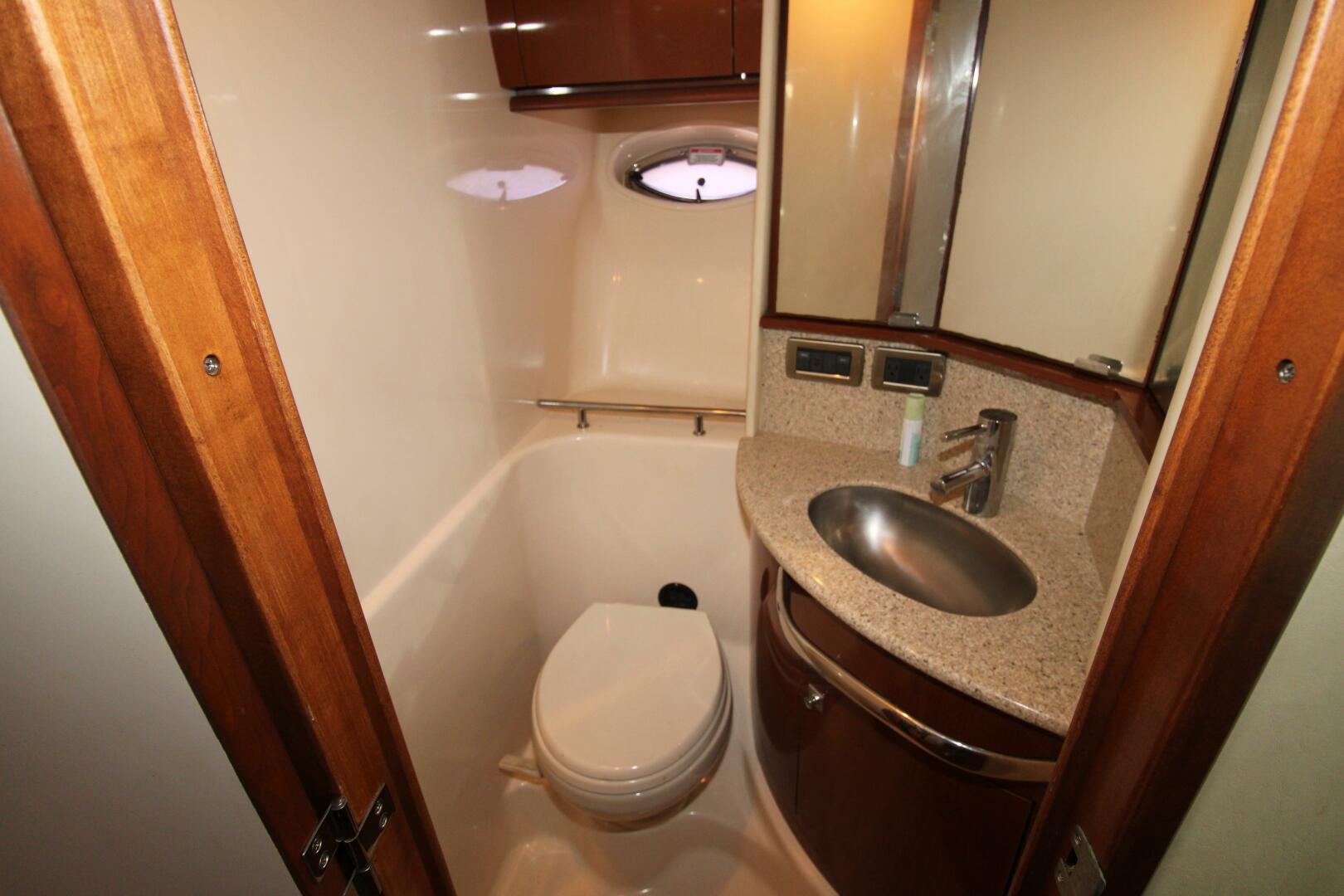 Slide: The Image of Sea Ray 440 Sundancer 2008 - 5130894