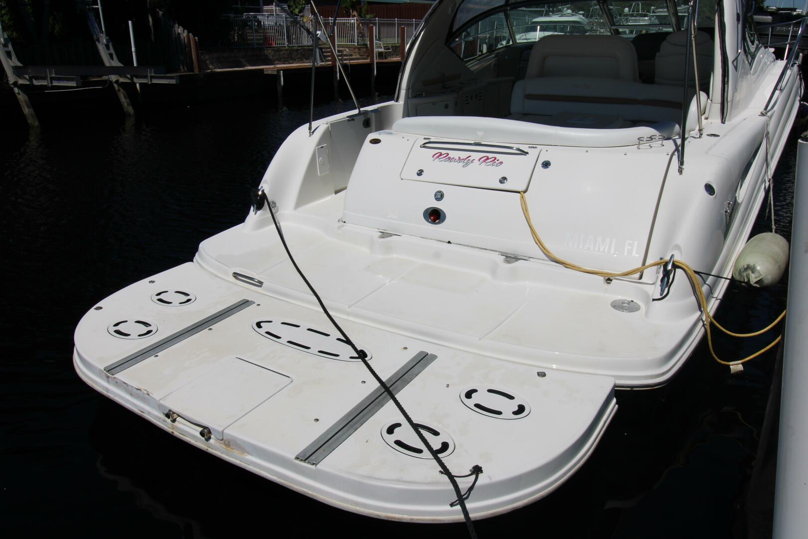 Slide: The Image of Sea Ray 440 Sundancer 2008 - 5130783