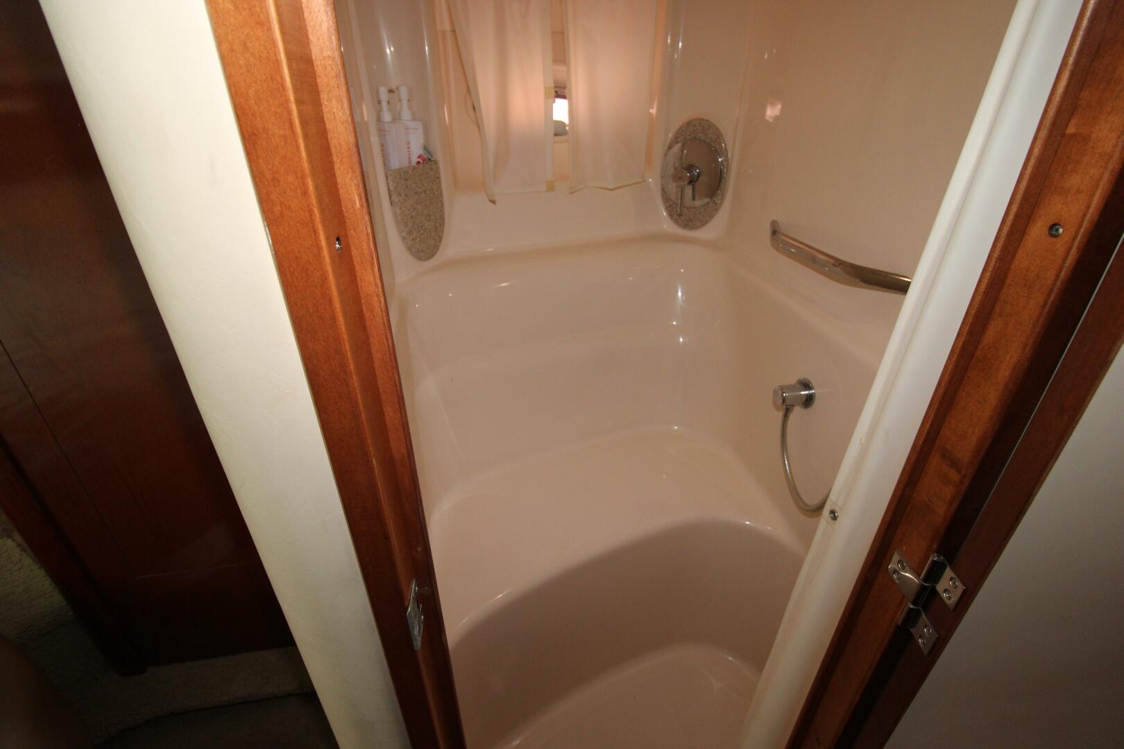 Slide: The Image of Sea Ray 440 Sundancer 2008 - 5130819