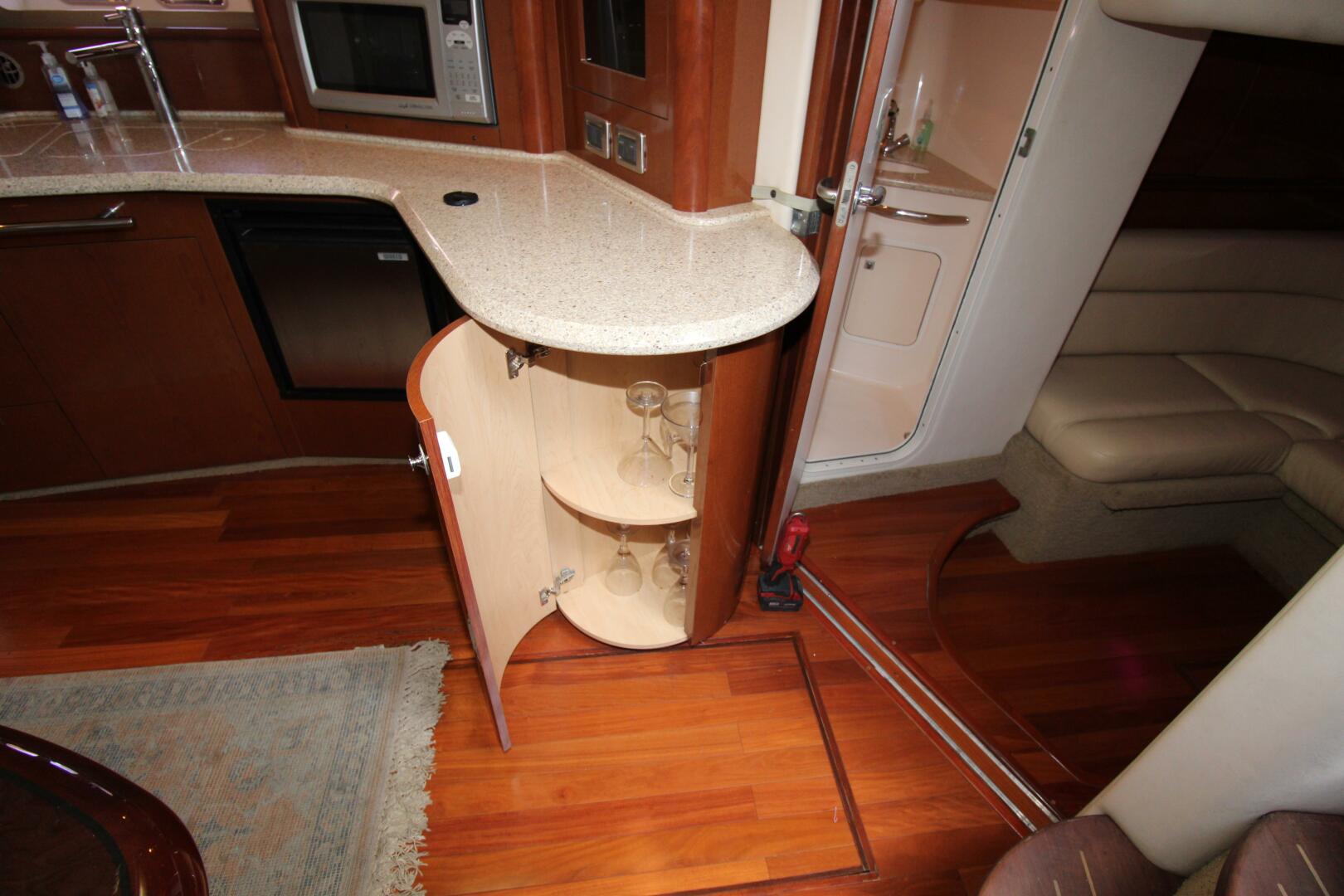 Slide: The Image of Sea Ray 440 Sundancer 2008 - 5130886