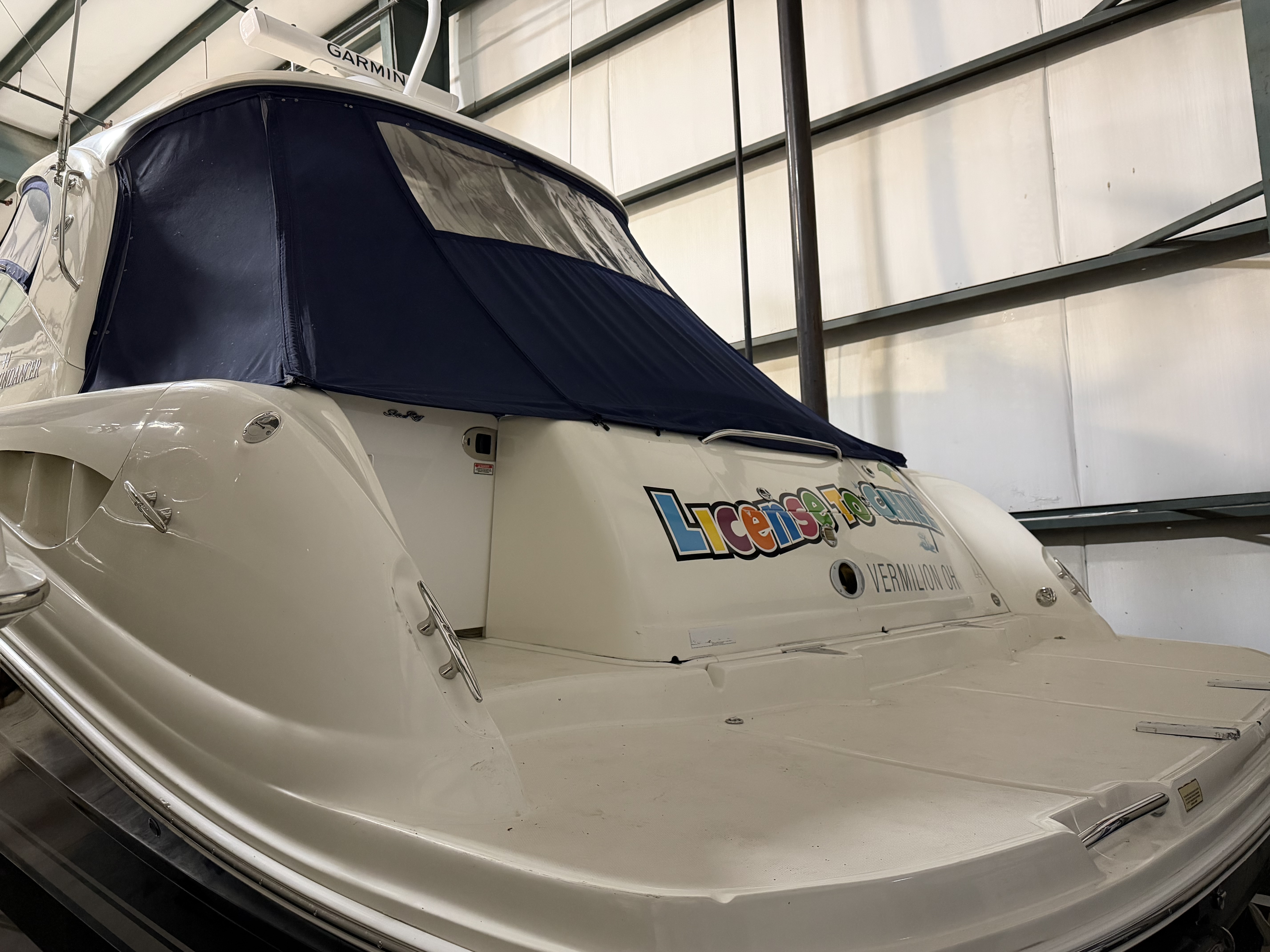 Slide: The Image of Sea Ray 44 SUNDANCER 2006 - 12