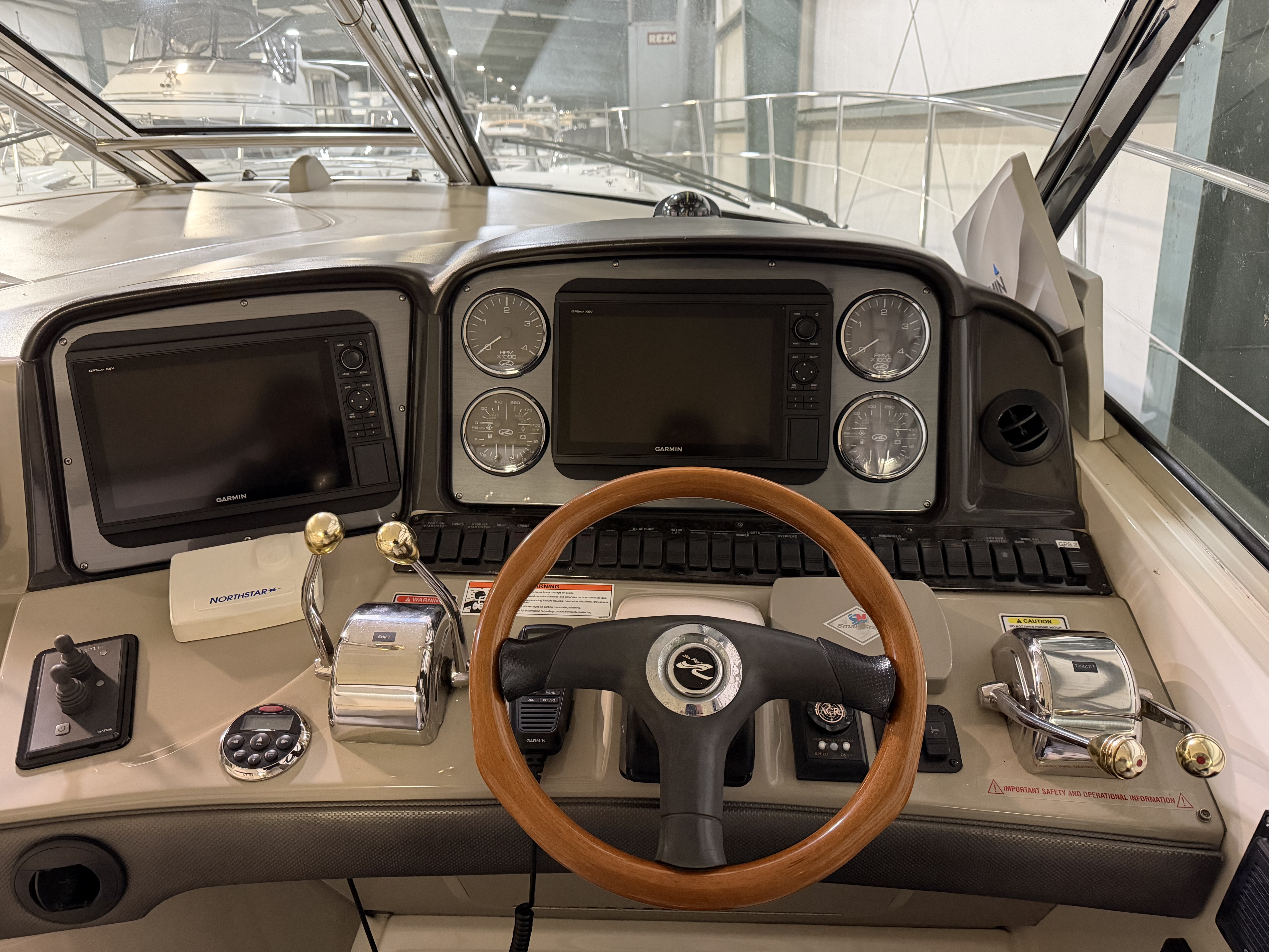 Slide: The Image of Sea Ray 44 SUNDANCER 2006 - 22