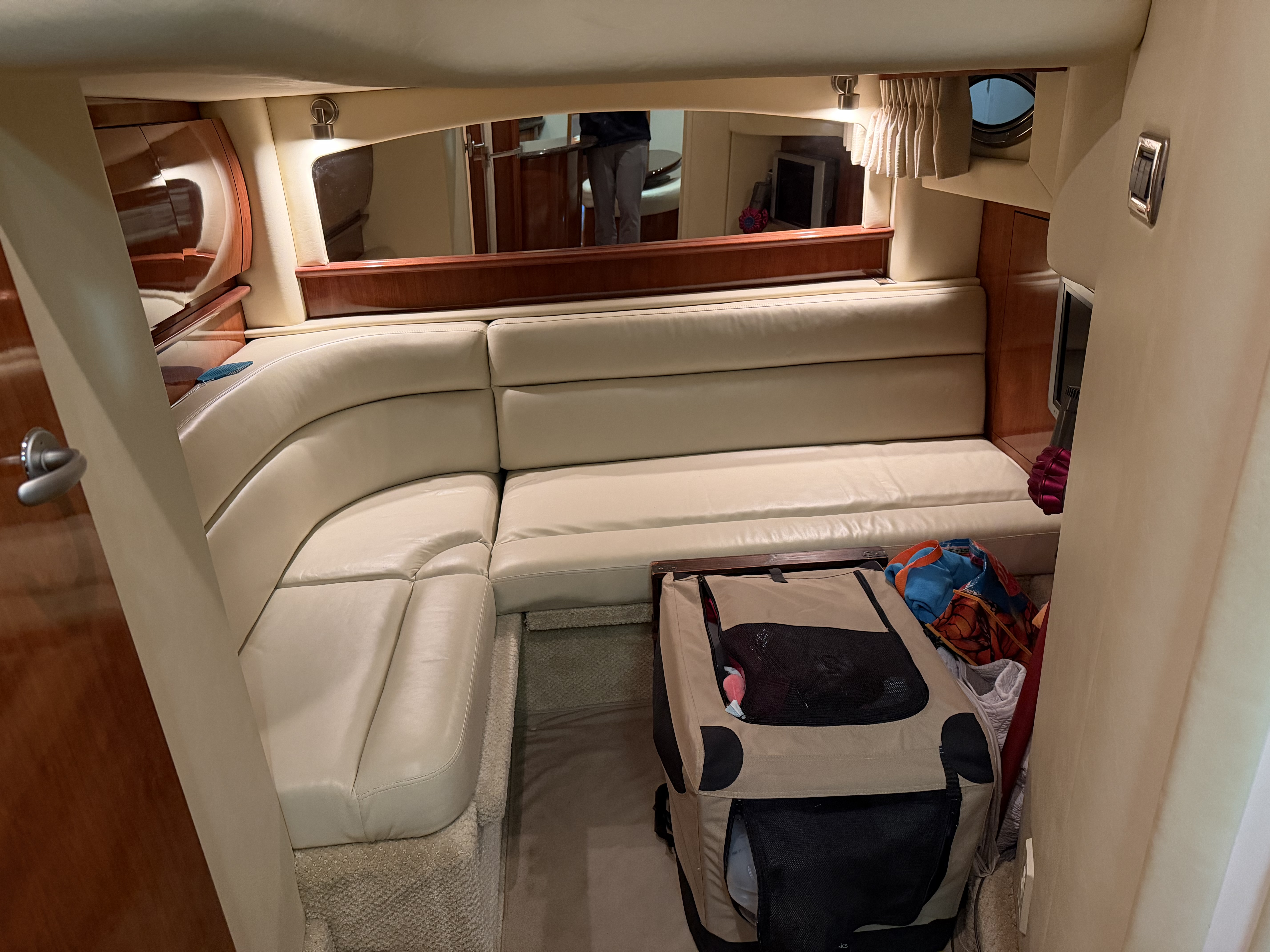 Slide: The Image of Sea Ray 44 SUNDANCER 2006 - 38