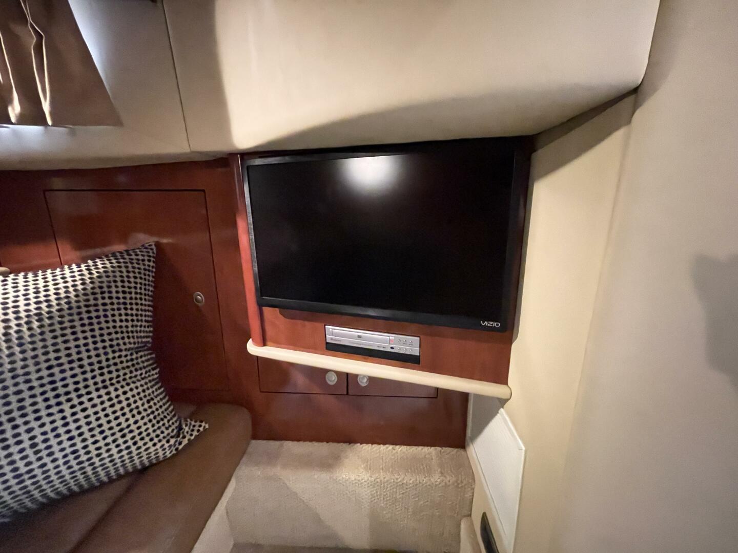 Slide: The Image of Sea Ray 44 Sundancer 2006 - 5476287