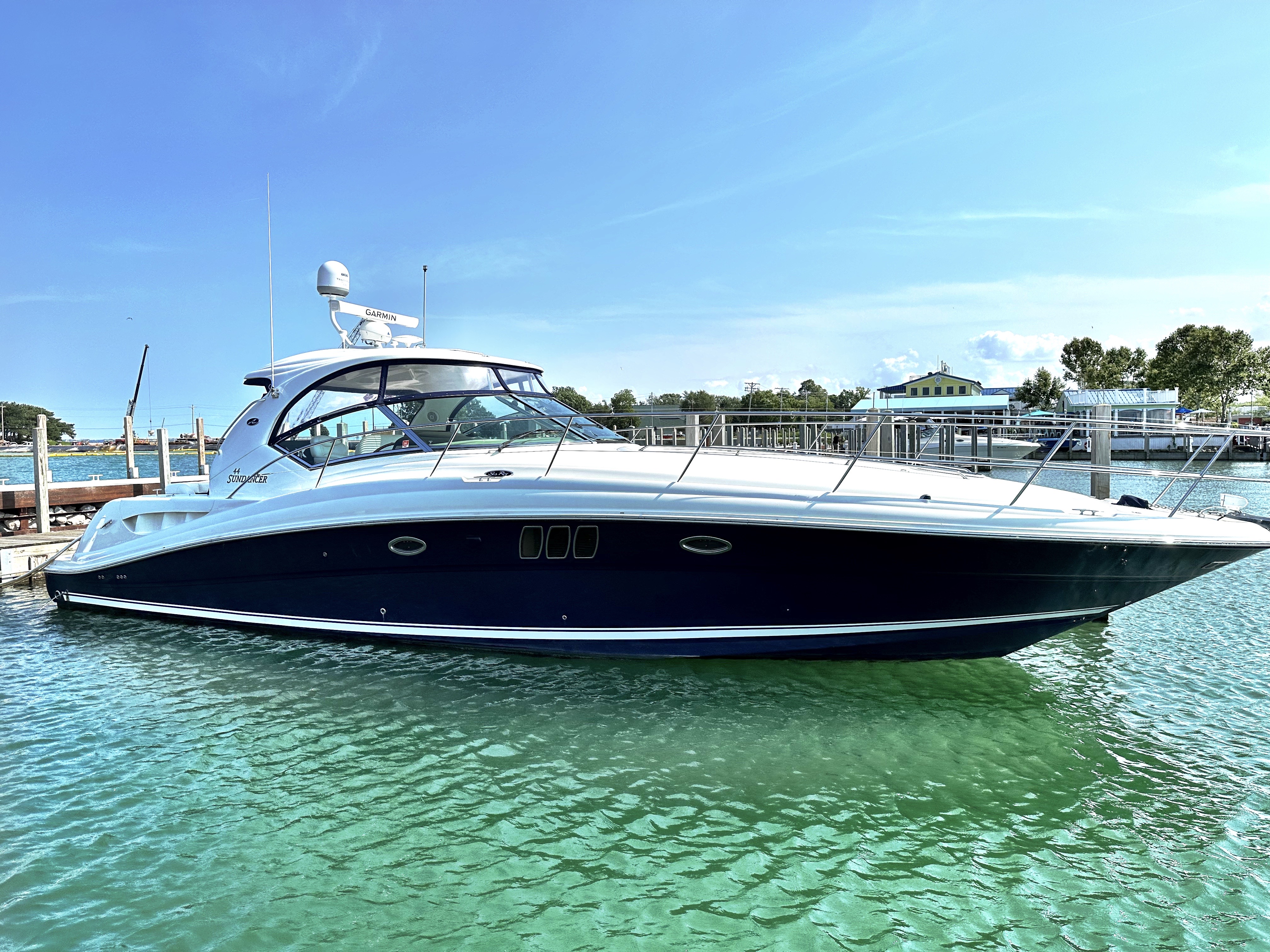 Slide: The Image of Sea Ray 44 SUNDANCER 2006 - 6