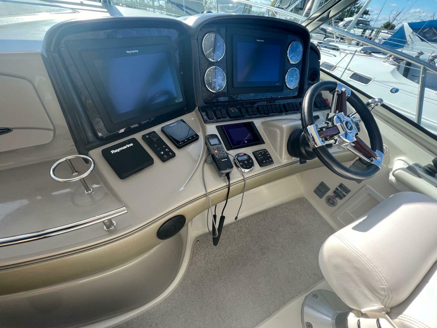 Slide: The Image of Sea Ray 44 Sundancer 2008 - 4772203