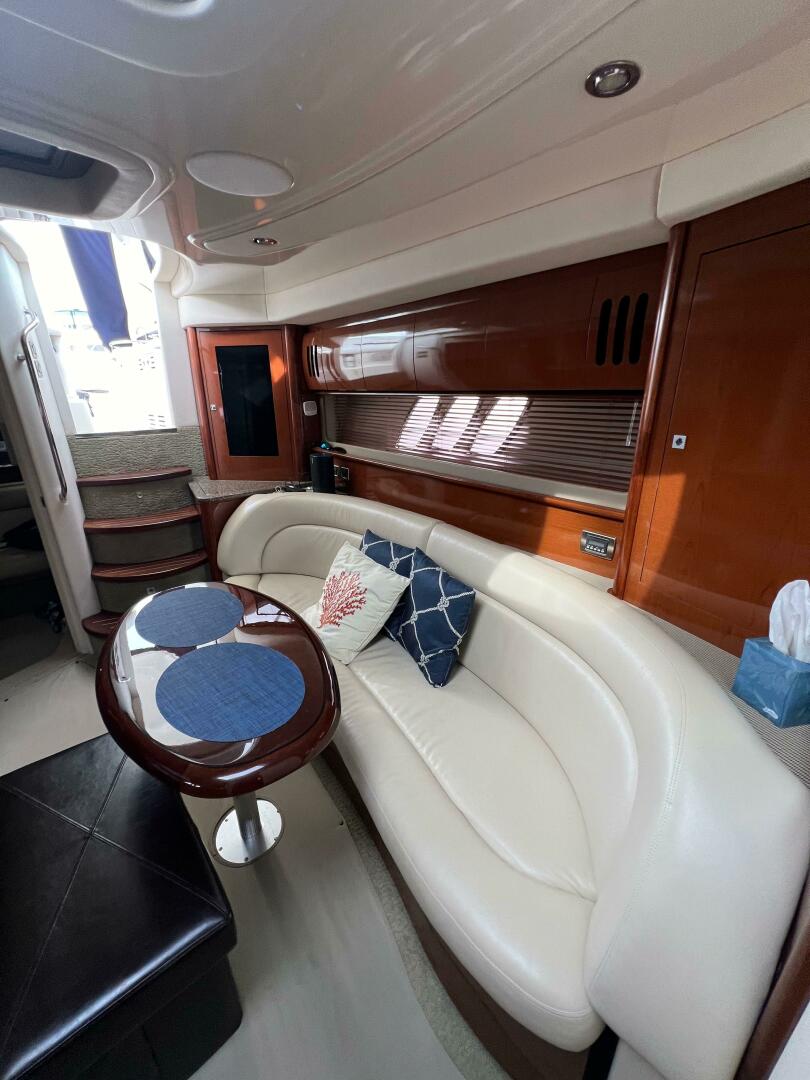 Slide: The Image of Sea Ray 44 Sundancer 2008 - 4772205