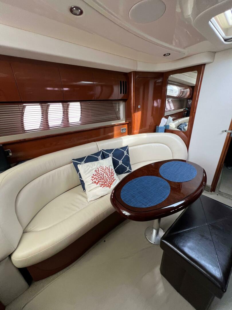 Slide: The Image of Sea Ray 44 Sundancer 2008 - 4772206