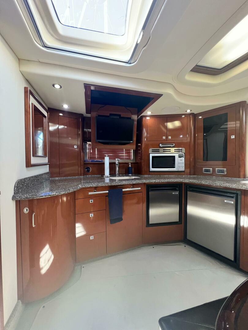 Slide: The Image of Sea Ray 44 Sundancer 2008 - 4772207