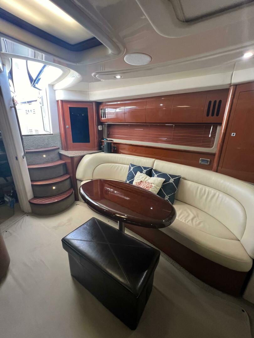 Slide: The Image of Sea Ray 44 Sundancer 2008 - 4772208