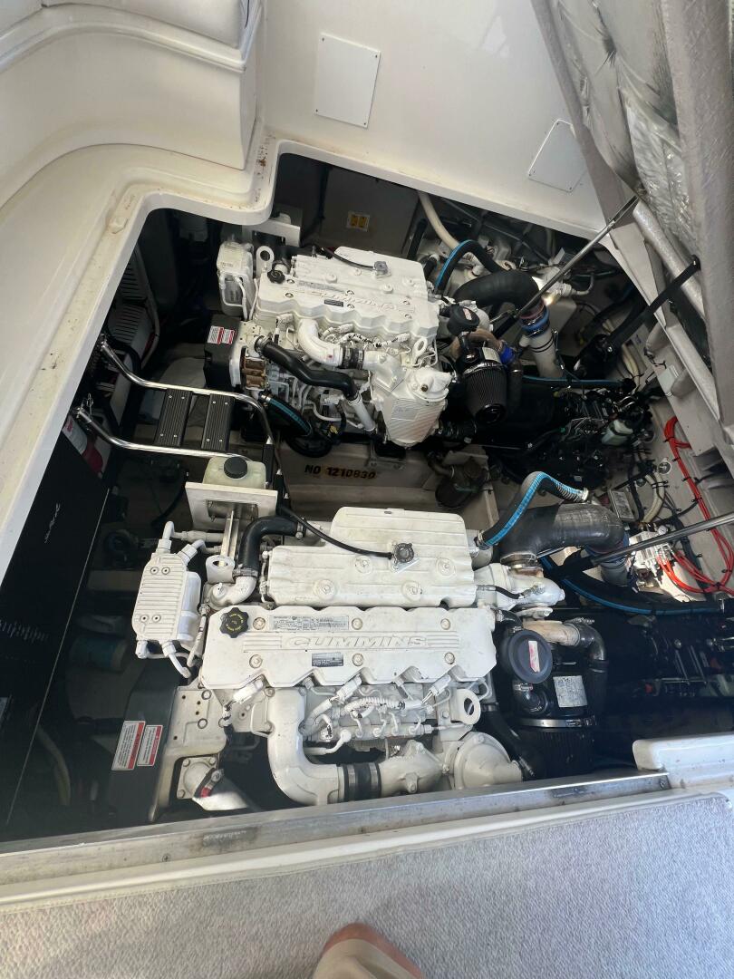 Slide: The Image of Sea Ray 44 Sundancer 2008 - 4772217