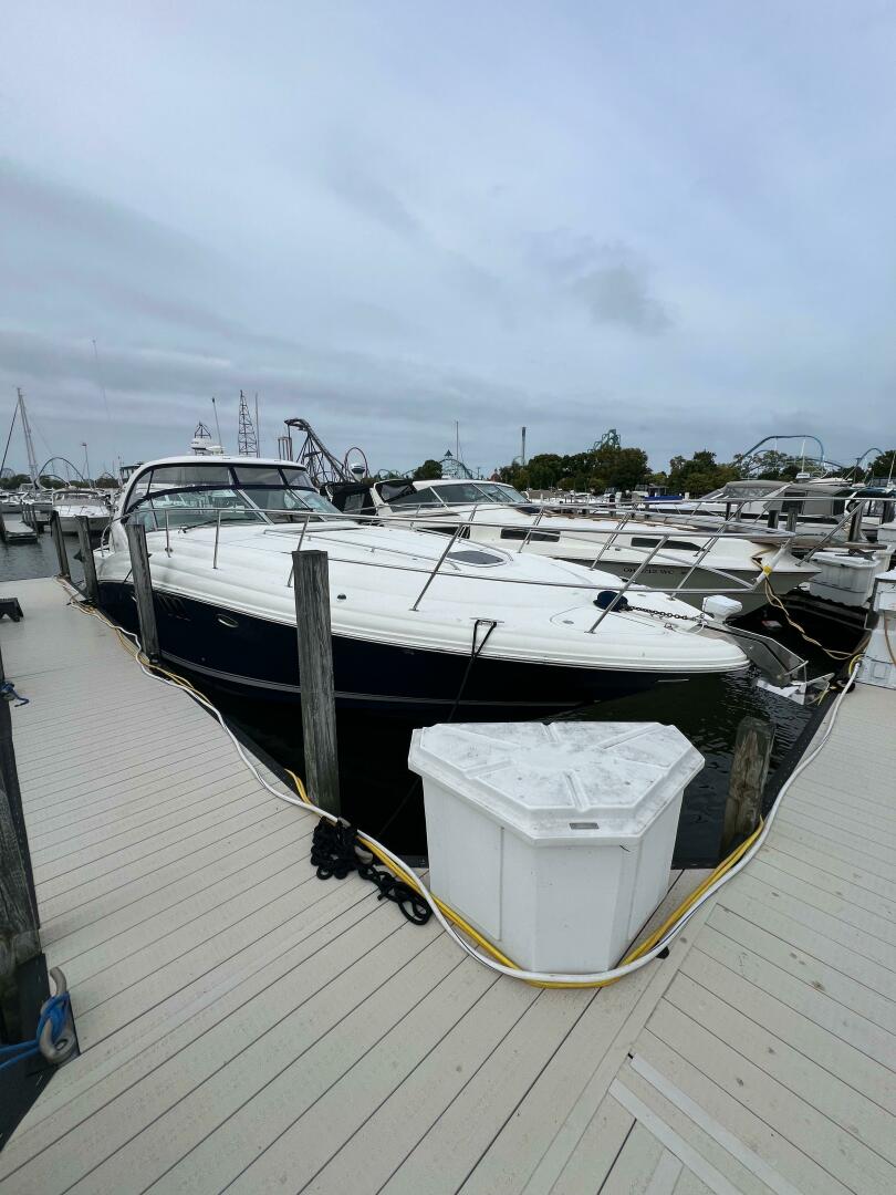 Slide: The Image of Sea Ray 44 Sundancer 2008 - 4772196